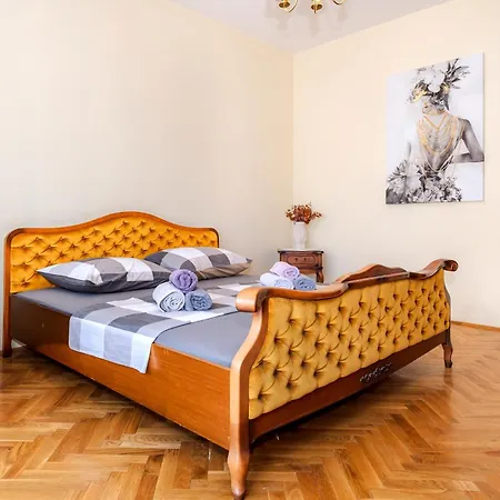 Apartment Goreta *