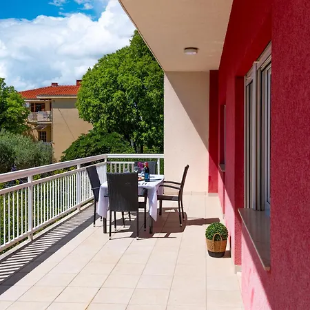 Goreta Apartment *
